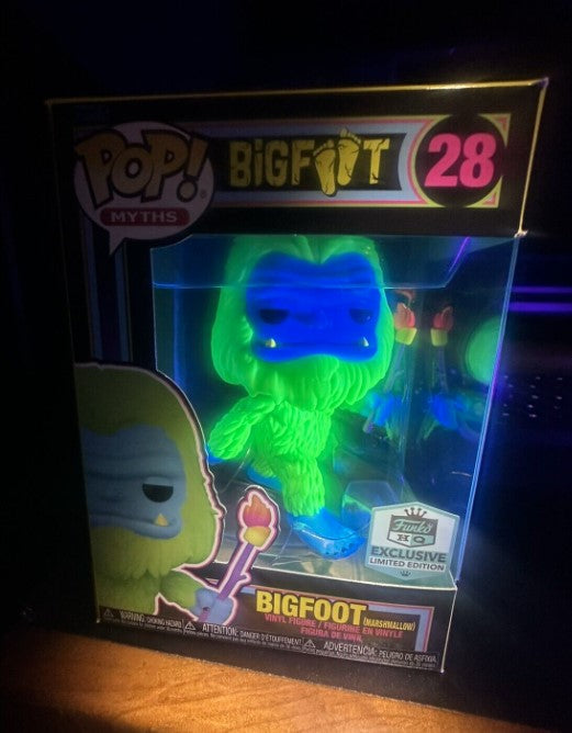 Funko Pop Myths: BIGFOOT Marshmallow Black Light FunkoHQ Exclusive